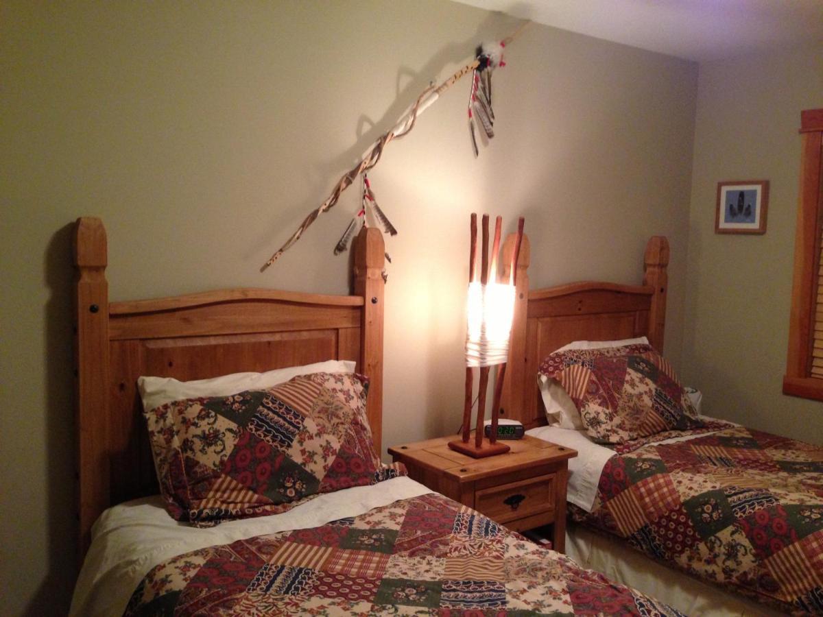Apartment 406, Indigenous Artefacts Canmore Eksteriør bilde